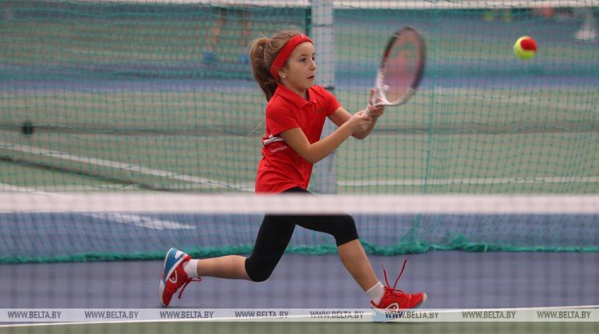 Ведущие тренеры Беларуси проведут мастер-класс для юных теннисистов в Гомеле