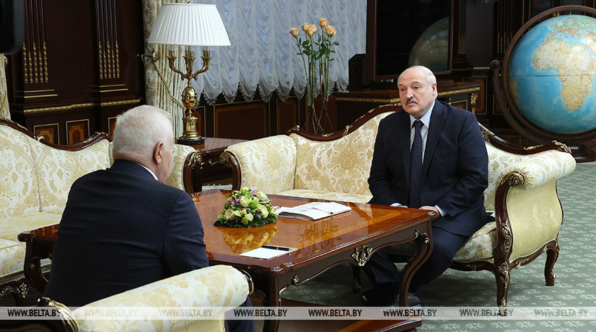 Лукашенко заявил о непричастности Беларуси к обострению отношений с Украиной