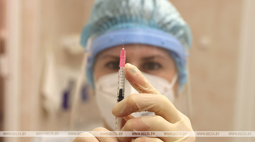 Более 5,79 млн белорусов прошли полный курс вакцинации против COVID-19