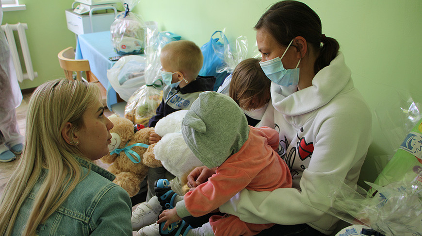 РЕПОРТАЖ: История одной трагедии: спасатели Гомельской области помогли многодетной семье, оставшейся без крова