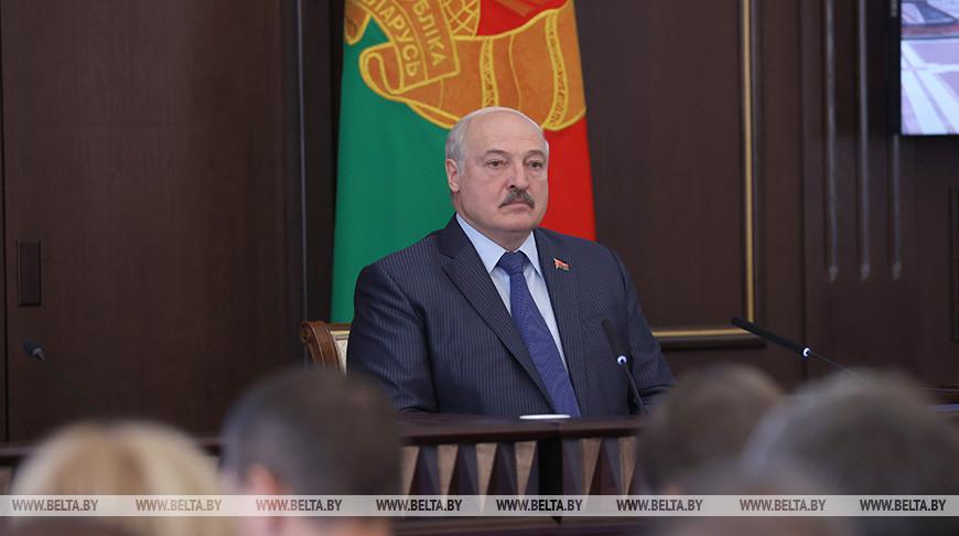 Лукашенко: по итогам года Беларусь может сработать не хуже предыдущего