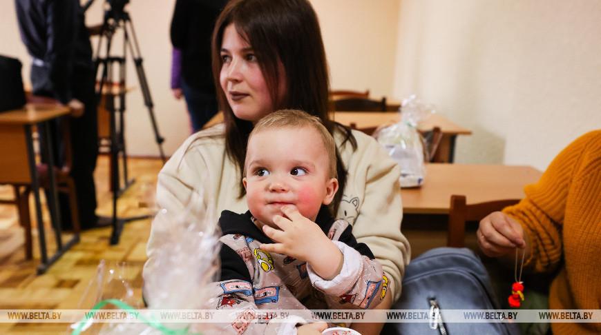 С февраля в Беларусь прибыли почти 58 тыс. граждан Украины