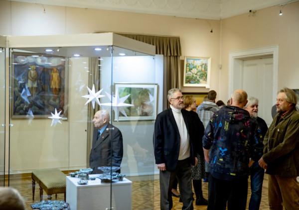 В Гомеле открылась областная выставка «Художники Гомельщины — Году мира и созидания»
