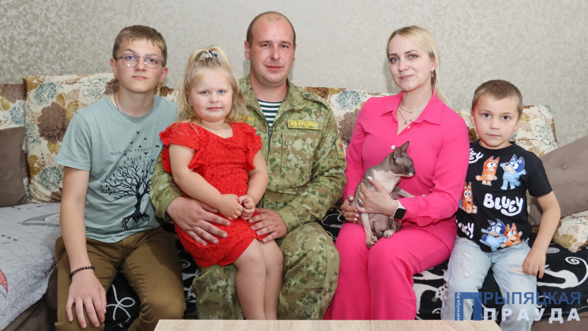 В многодетной семье Бельских из Наровли царят любовь и уважение