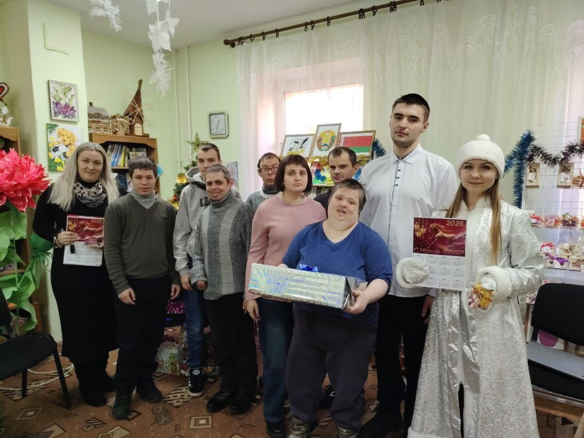 Наровляне принимают участие акции «Спешим делать добро»