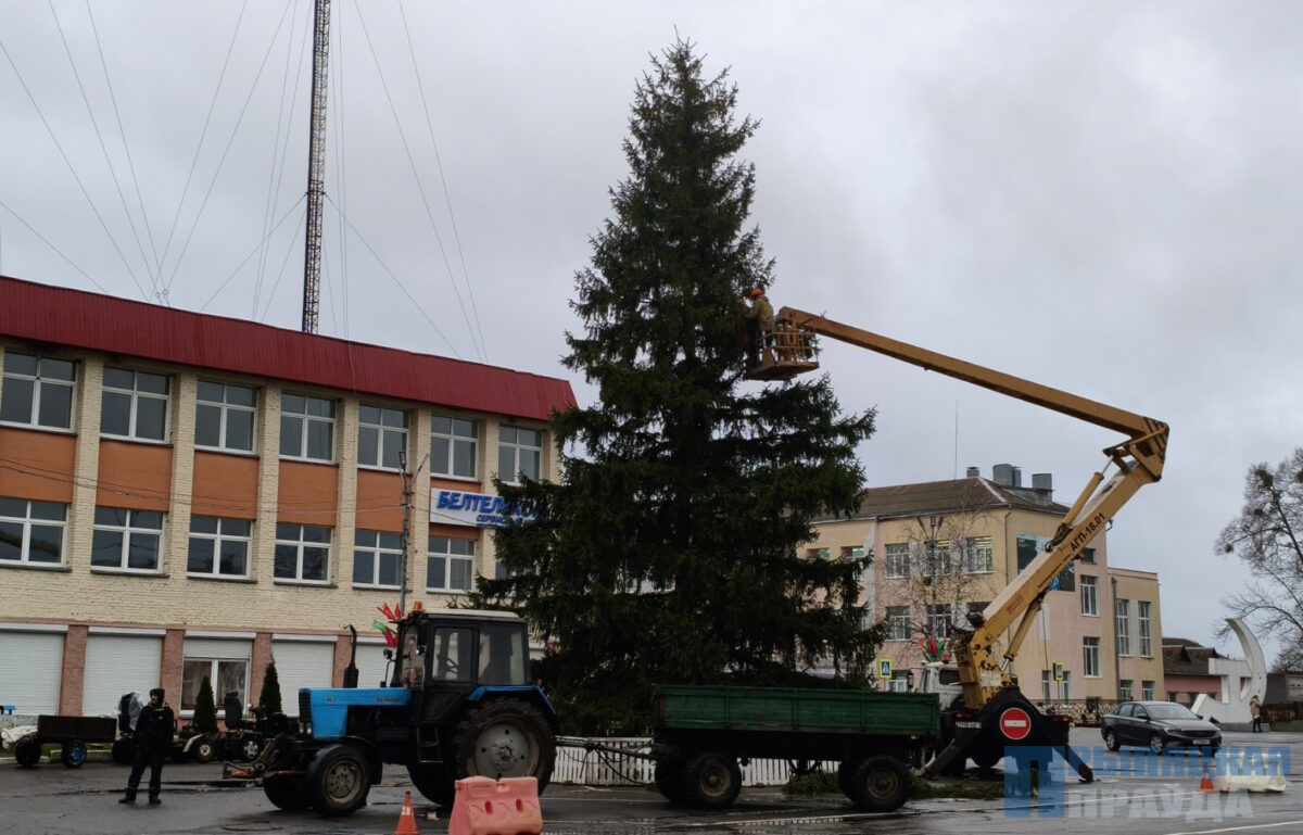 Праздник к нам приходит