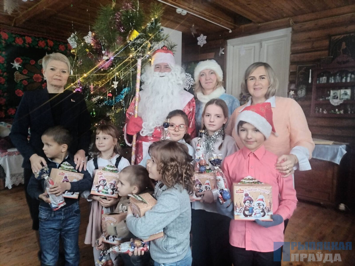 На Наровлянщине продолжается акция «Наши дети»