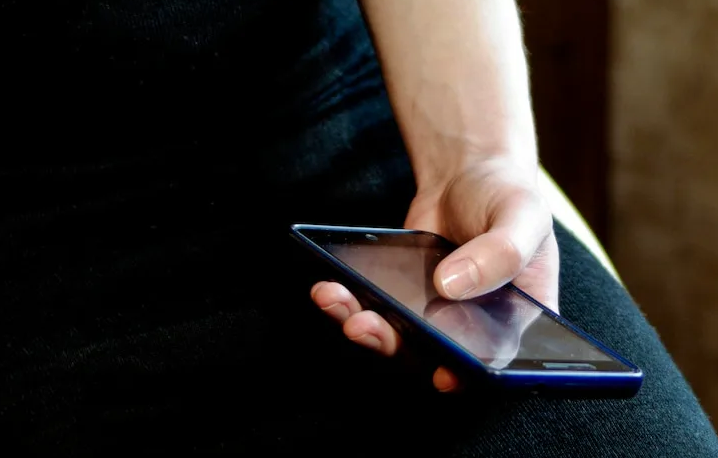 В Наровле несовершеннолетнего осудили за распространение порнографических материалов