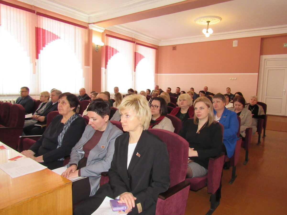 В Наровле состоялась 20 сессия райсовета