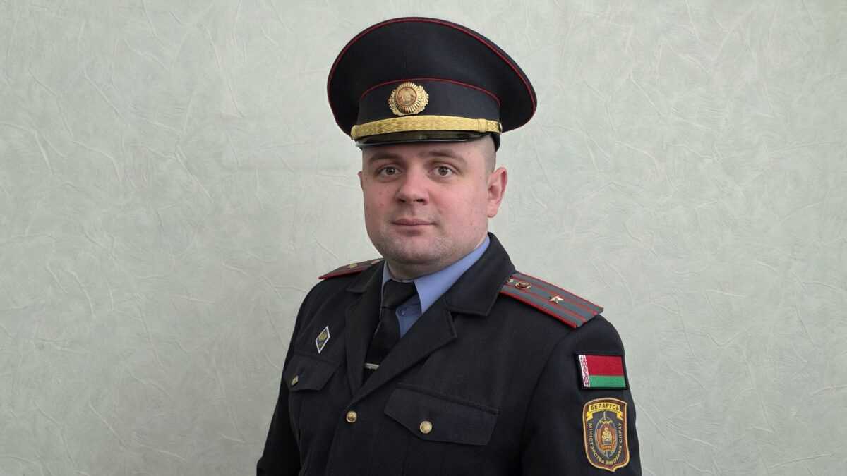И день, и ночь они на страже. Наровлянские милиционеры отмечают профессиональный праздник