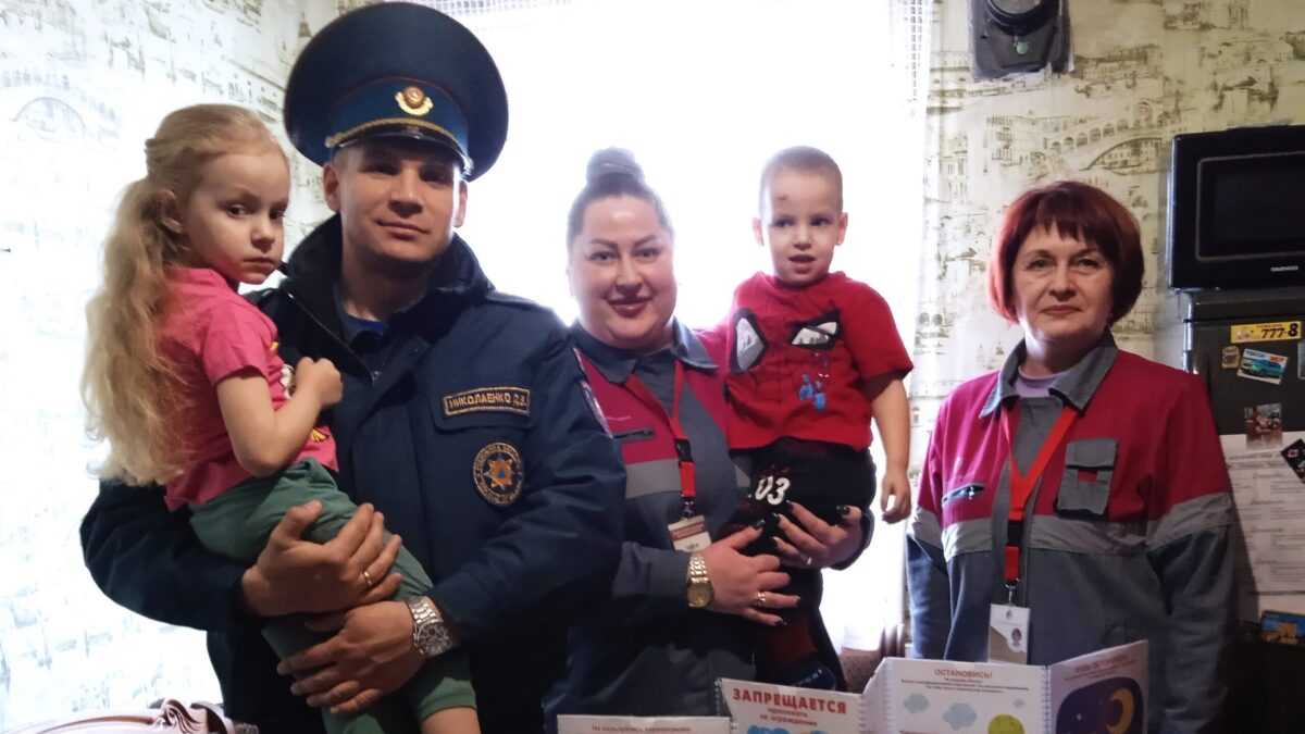 С пользой для безопасности. В Наровле инспекторы энергогазнадзора провели профилактическое мероприятие