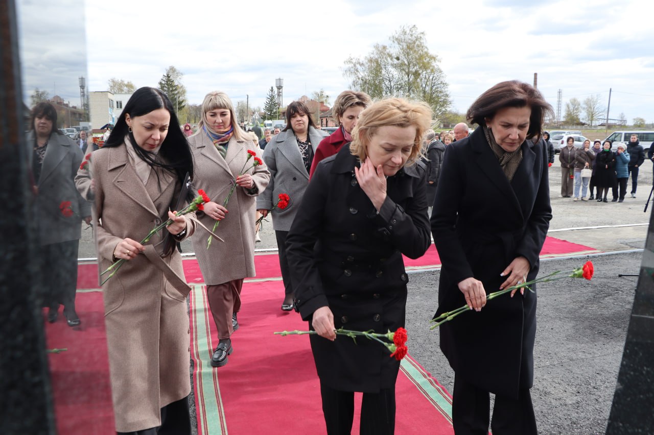 Председатель Наровлянского райсовета приняла участие в ряде мероприятий, посвященных 40-летию аварии на ЧАЭС, которые прошли на Хойникщине